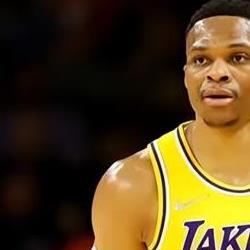 湖人有点亏!美媒曝威少潜在三方交易,3支球队7个球员牵扯其中