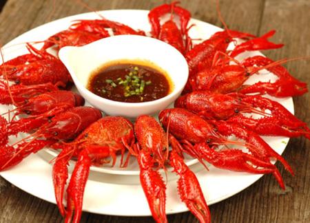 小龙虾应该怎么吃?怎样吃小龙虾才健康放心