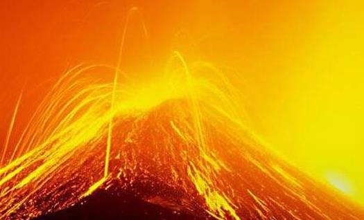 欧洲海拔最高的活火山 埃特纳火山已造成100万人死亡