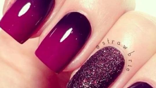 世界上双手指甲最长的女人 长576厘米23年未剪