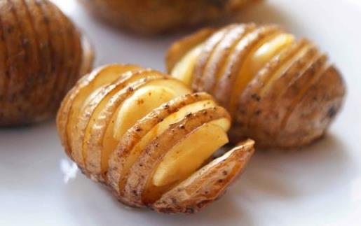 老年人失眠怎么办?正确饮食帮助缓解失眠