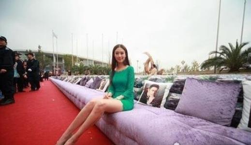 世界上最长的沙发 最长沙发64.75米 中国最长53.35米