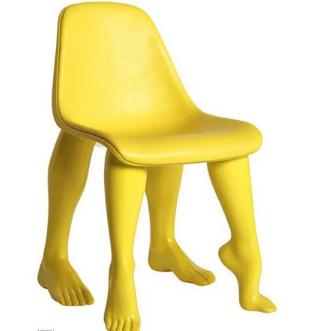 后面那两条腿很有力量