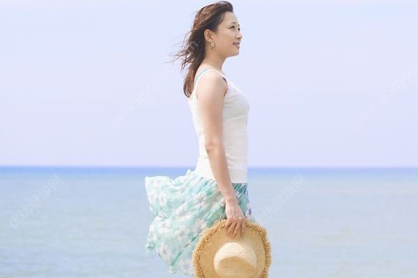 夏天旅游穿什么鞋?夏天出游穿衣搭配(2)