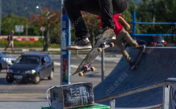 滑板可以沾水吗?滑板能用水擦吗?(3)