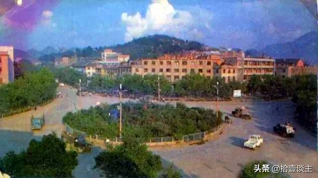 老照片:贵州凯里市,30年的岁月变迁,一座城市的历史记忆