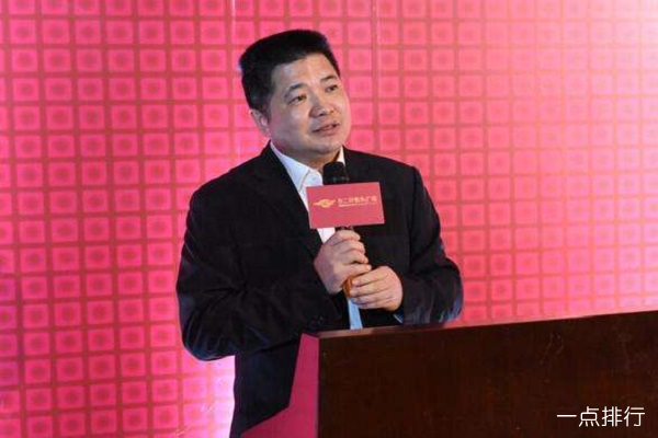 黄其森家族