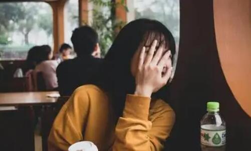 为什么接吻的时候都闭眼