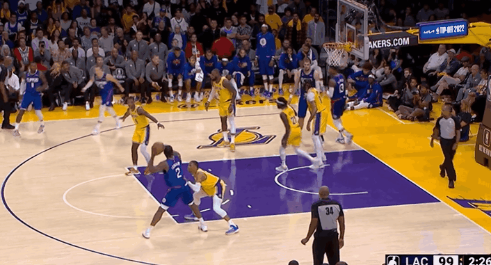 伦纳德场均抢断 威少传球失误