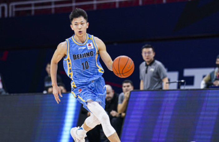 刘晓宇篮球个人资料 刘晓宇投篮