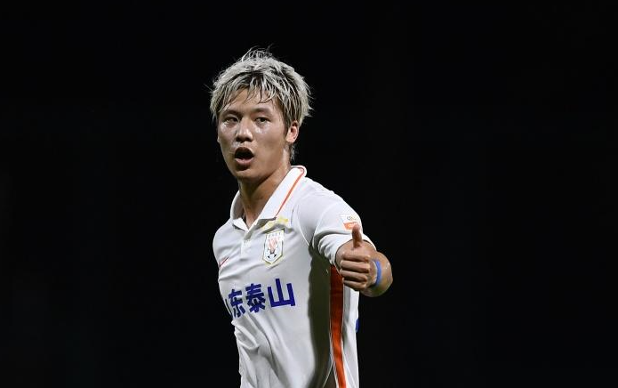 陈蒲vs河北队全场数据:贡献1传1射,获评8.1分全场第二