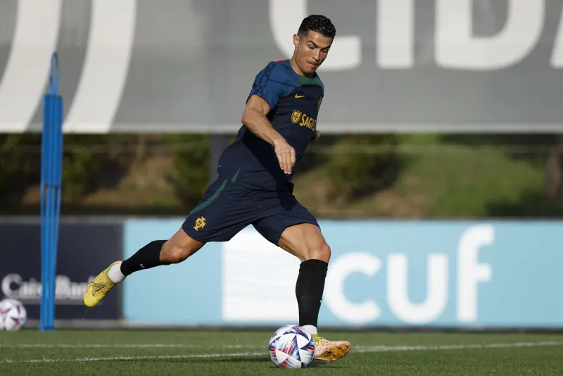 为国备战,c罗更新个人社媒:很开心回到家