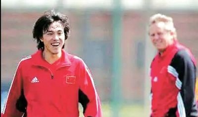 东体:u17女足主帅王安治曾就读人大,球员时代就用脑子踢球