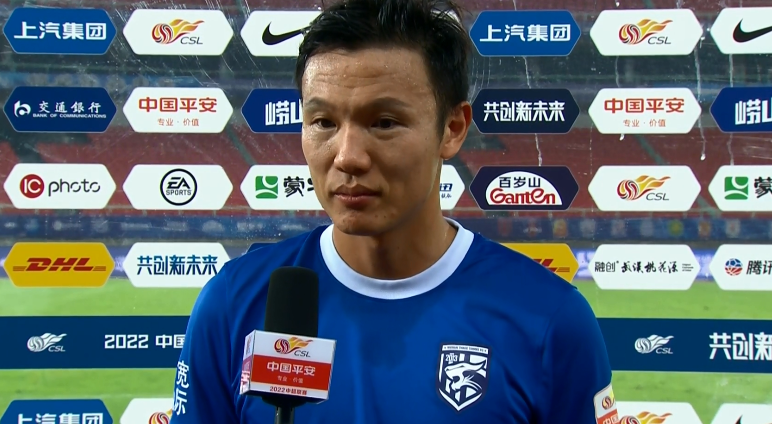 大连足球于翔,大连球迷邵云龙,大连球员于翔,大连足球运动员于飞