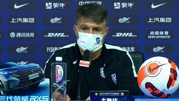 佩德罗:对手在上半场的强度和侵略性比我们球员要好