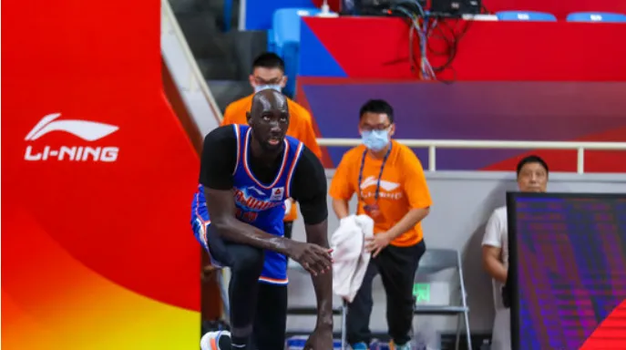 法里德十秒八篮板,法里埃德10秒8篮板,保罗41分7篮板10助攻,法里德10秒8篮板视频