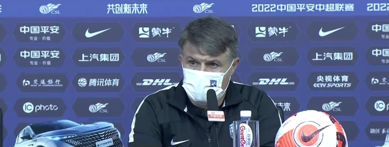 佩德罗:换人调整没达到预期效果,马尔康还没达到最佳状态