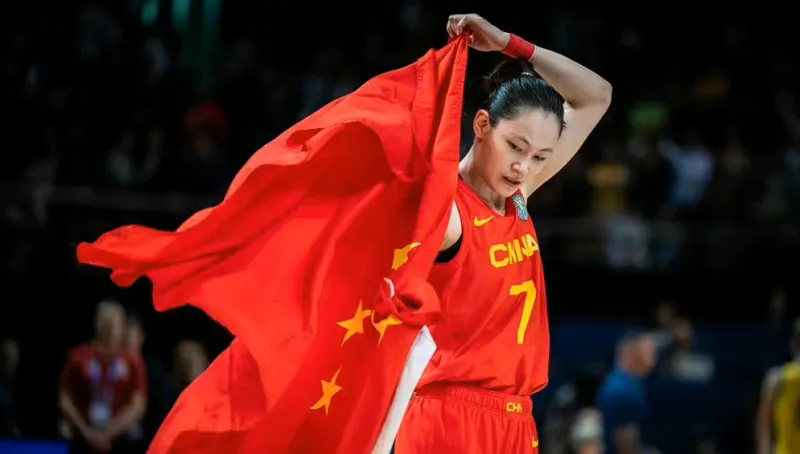 杨力维失误太多 杨力维爸妈 杨力维 知乎 杨力维是哪里人