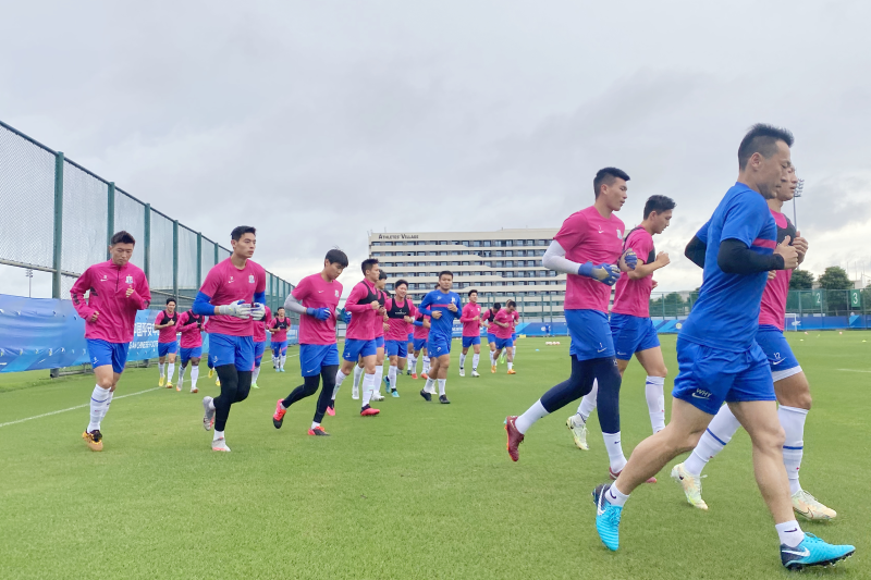 申花热身比赛 申花杨旭一球不进