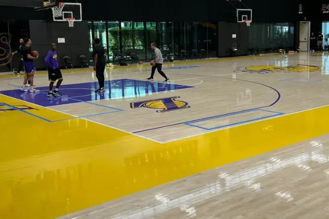 威斯布鲁克在火箭的表现,哈登 维斯布鲁克,球星威斯布鲁克,火箭队的威斯布鲁克