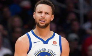 是否本认为自己第四节不用再上了?库里笑答:是的